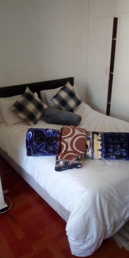 Salama Lodge Milnerton Кейптаун Номер фото